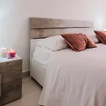 Bed In Italy * Siderno