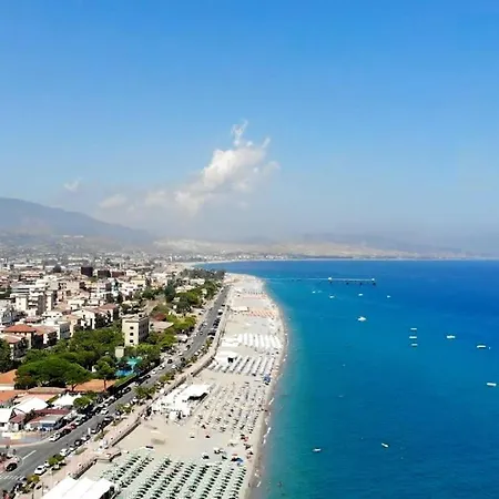 Bed In Italy Siderno